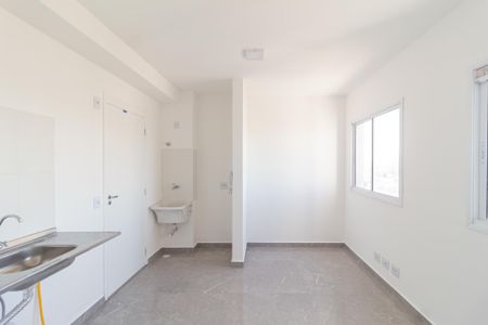 Sala/Cozinha de apartamento à venda com 2 quartos, 36m² em Jaguaribe, Osasco
