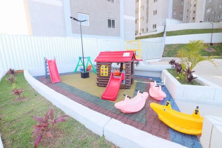 Apartamento para alugar com 36m², 2 quartos e sem vagaÁrea comum - Playground