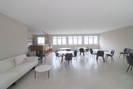 Apartamento para alugar com 36m², 2 quartos e sem vagaÁrea comum - Salão de festas
