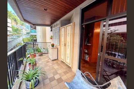 Apartamento à venda com 219m², 4 quartos e 2 vagas