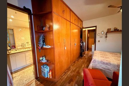 Apartamento à venda com 4 quartos, 219m² em Laranjeiras, Rio de Janeiro