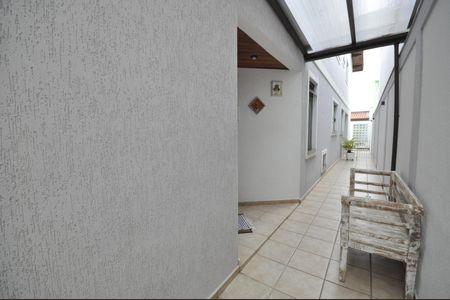 Casa à venda com 200m², 4 quartos e 2 vagasHall de entrada