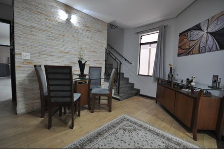 Sala de casa à venda com 4 quartos, 200m² em Jaçanã, São Paulo