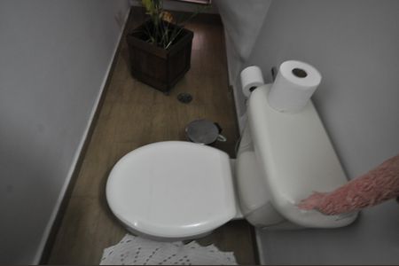 Casa à venda com 200m², 4 quartos e 2 vagasLavabo
