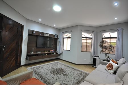 Sala de casa à venda com 4 quartos, 200m² em Jaçanã, São Paulo