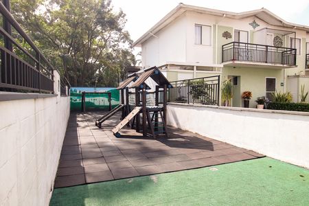 Casa de condomínio à venda com 120m², 3 quartos e 2 vagas Casa de condomínio à venda com 120m², 3 quartos e 2 vagasÁrea comum - Playground