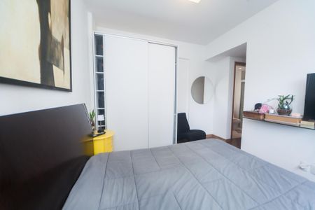 Apartamento à venda com 88m², 3 quartos e 2 vagas Apartamento à venda com 88m², 3 quartos e 2 vagassuite