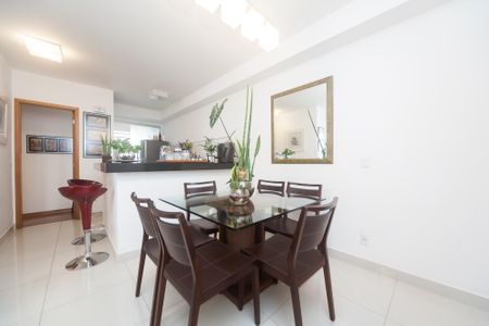 Apartamento à venda com 88m², 3 quartos e 2 vagas Apartamento à venda com 88m², 3 quartos e 2 vagasSala de Jantar