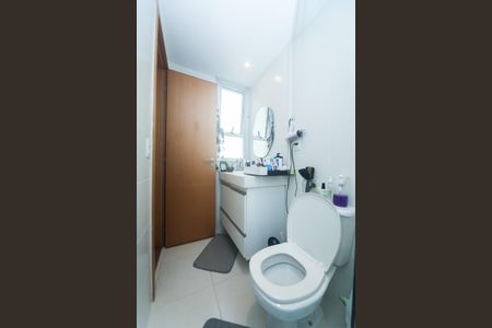 Apartamento à venda com 88m², 3 quartos e 2 vagas Apartamento à venda com 88m², 3 quartos e 2 vagasBanheiro suite