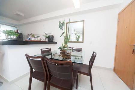 Apartamento à venda com 88m², 3 quartos e 2 vagas Apartamento à venda com 88m², 3 quartos e 2 vagasSala de Jantar