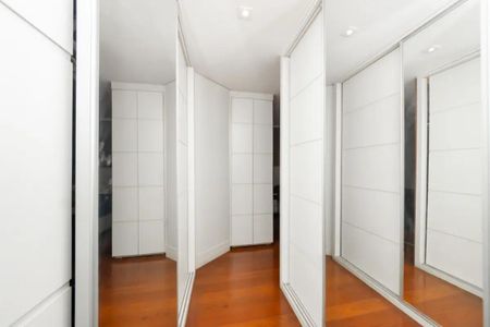 Apartamento à venda com 4 quartos, 190m² em Itaim Bibi, São Paulo