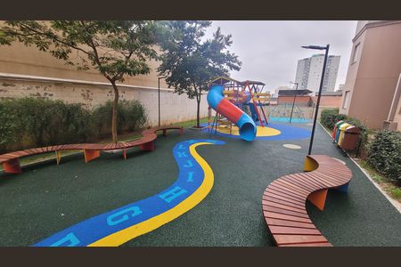 Apartamento à venda com 41m², 2 quartos e sem vaga Apartamento à venda com 41m², 2 quartos e sem vagaÁrea comum - Playground