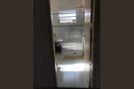 Casa à venda com 146m², 2 quartos e 2 vagas