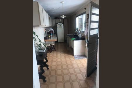 Casa à venda com 146m², 2 quartos e 2 vagas