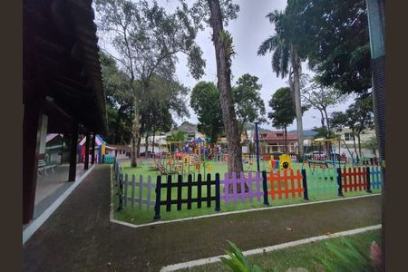 Casa à venda com 419m², 5 quartos e 4 vagas