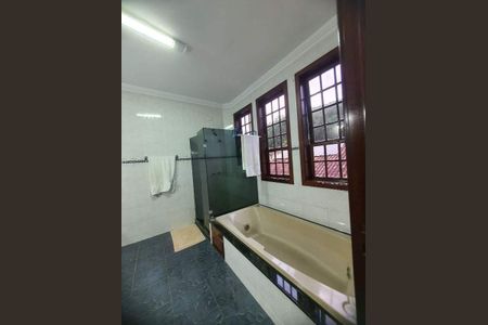 Casa à venda com 419m², 5 quartos e 4 vagas