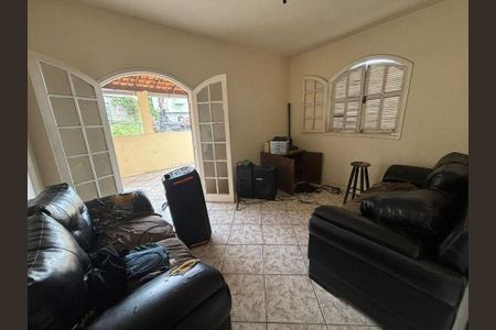Casa à venda com 3 quartos, 96m² em Engenhoca, Niterói