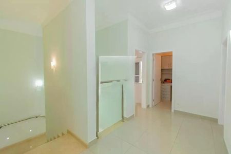 Casa à venda com 4 quartos, 318m² em Swiss Park, Campinas