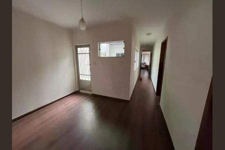 Casa à venda com 3 quartos, 367m² em Vila Assunção, Santo André