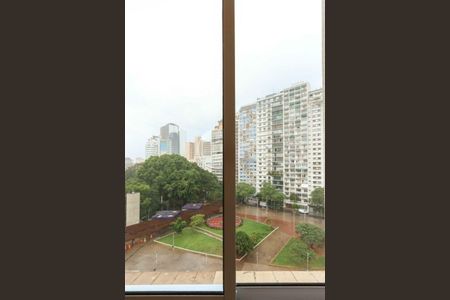 Apartamento à venda com 42m², 1 quarto e sem vaga
