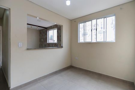 Sala de casa para alugar com 2 quartos, 80m² em Vila Aurora (zona Norte), São Paulo