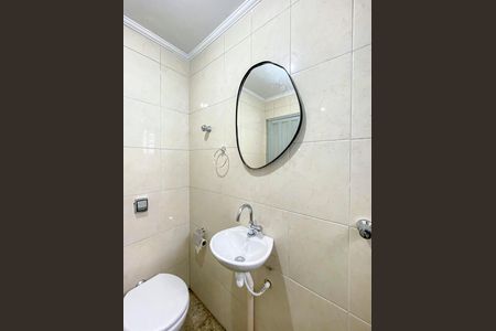 Banheiro de casa para alugar com 1 quarto, 110m² em Vila Medeiros, São Paulo