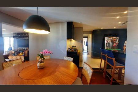 Apartamento à venda com 190m², 4 quartos e 3 vagas