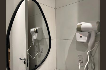 Apartamento à venda com 28m², 1 quarto e sem vaga