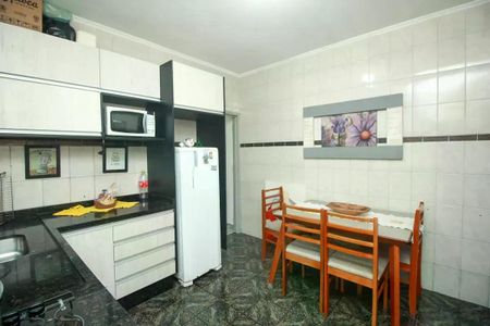 Casa à venda com 2 quartos, 125m² em Jardim Santo André, Santo André
