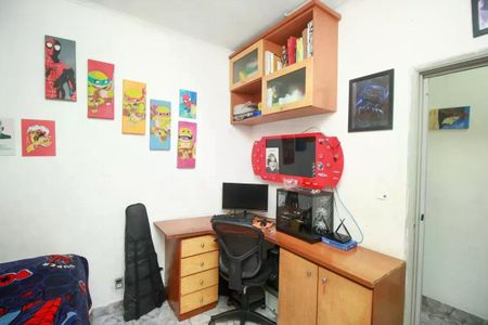 Casa à venda com 2 quartos, 125m² em Jardim Santo André, Santo André