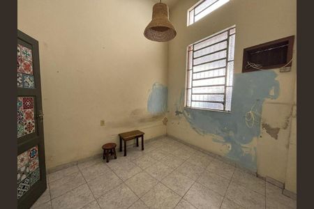 Casa à venda com 3 quartos, 120m² em São Domingos, Niterói