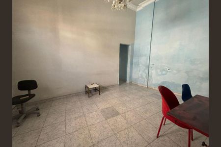 Casa à venda com 3 quartos, 120m² em São Domingos, Niterói