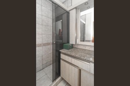 Casa de condomínio à venda com 234m², 3 quartos e 2 vagasBanheiro Social