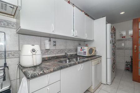 Casa de condomínio à venda com 234m², 3 quartos e 2 vagasCozinha