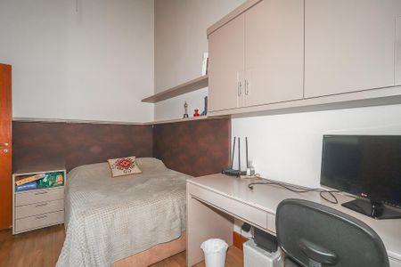 Casa de condomínio à venda com 234m², 3 quartos e 2 vagasQuarto 2