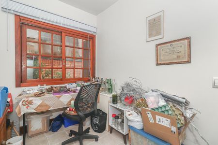 Casa de condomínio à venda com 234m², 3 quartos e 2 vagasQuarto de Serviço