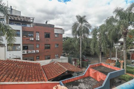 Casa de condomínio à venda com 234m², 3 quartos e 2 vagasVista