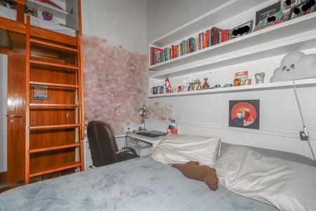 Casa de condomínio à venda com 234m², 3 quartos e 2 vagasQuarto 3