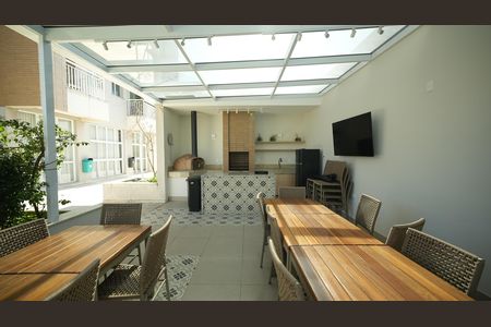 Apartamento à venda com 75m², 2 quartos e 2 vagasÁrea comum - Churrasqueira