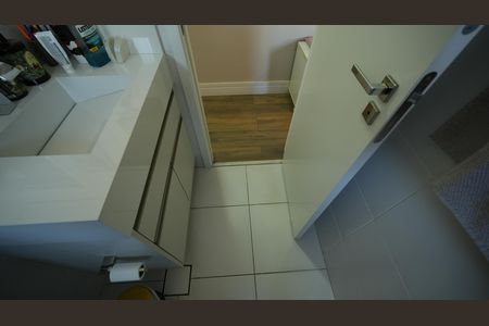 Apartamento à venda com 75m², 2 quartos e 2 vagasBanheiro da Suíte 1