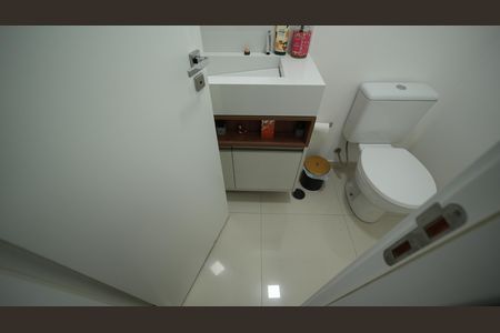 Apartamento à venda com 75m², 2 quartos e 2 vagasLavabo