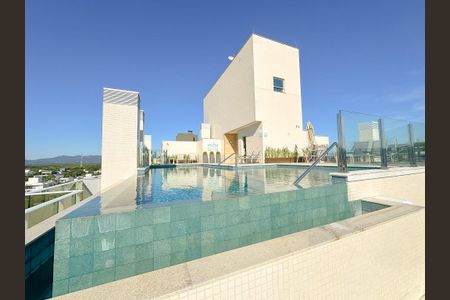 Apartamento para alugar com 90m², 2 quartos e 2 vagasÁrea comum - Piscina