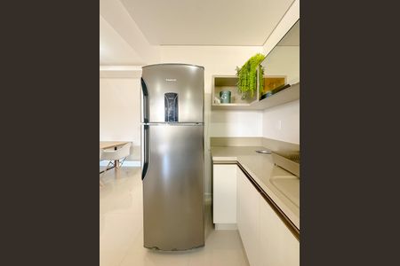 Apartamento para alugar com 90m², 2 quartos e 2 vagasCozinha