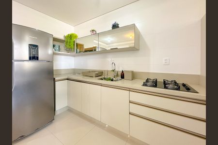 Apartamento para alugar com 90m², 2 quartos e 2 vagasCozinha