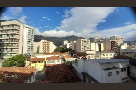 Apartamento à venda com 94m², 3 quartos e sem vaga