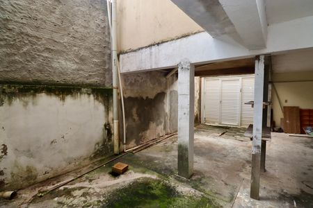 Casa para alugar com 160m², 1 quarto e 2 vagas Casa para alugar com 160m², 1 quarto e 2 vagasGaragem