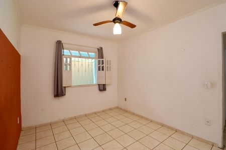 Casa para alugar com 160m², 1 quarto e 2 vagas Casa para alugar com 160m², 1 quarto e 2 vagasQuarto 1