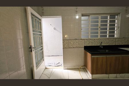 Casa para alugar com 125m², 2 quartos e 2 vagas
