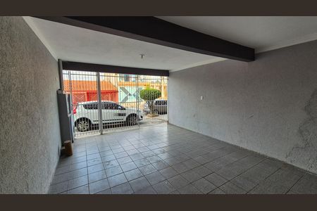 Casa para alugar com 125m², 2 quartos e 2 vagas