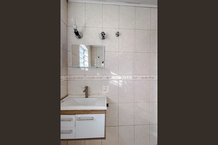 Casa para alugar com 90m², 2 quartos e sem vaga Casa para alugar com 90m², 2 quartos e sem vagaBanheiro